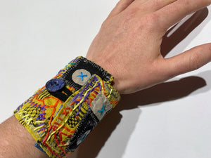 Wrist-Cuff / one-of-a-kind / hand-embroidered & collaged